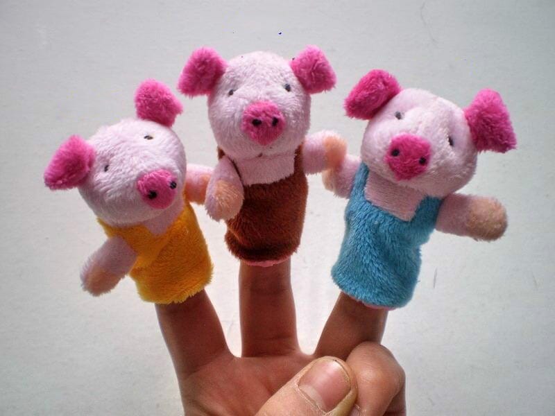 Big World Enterprises Piggie Tales 8-Piece Finger Puppet Set: A Fun Twist on a Classic Tale!